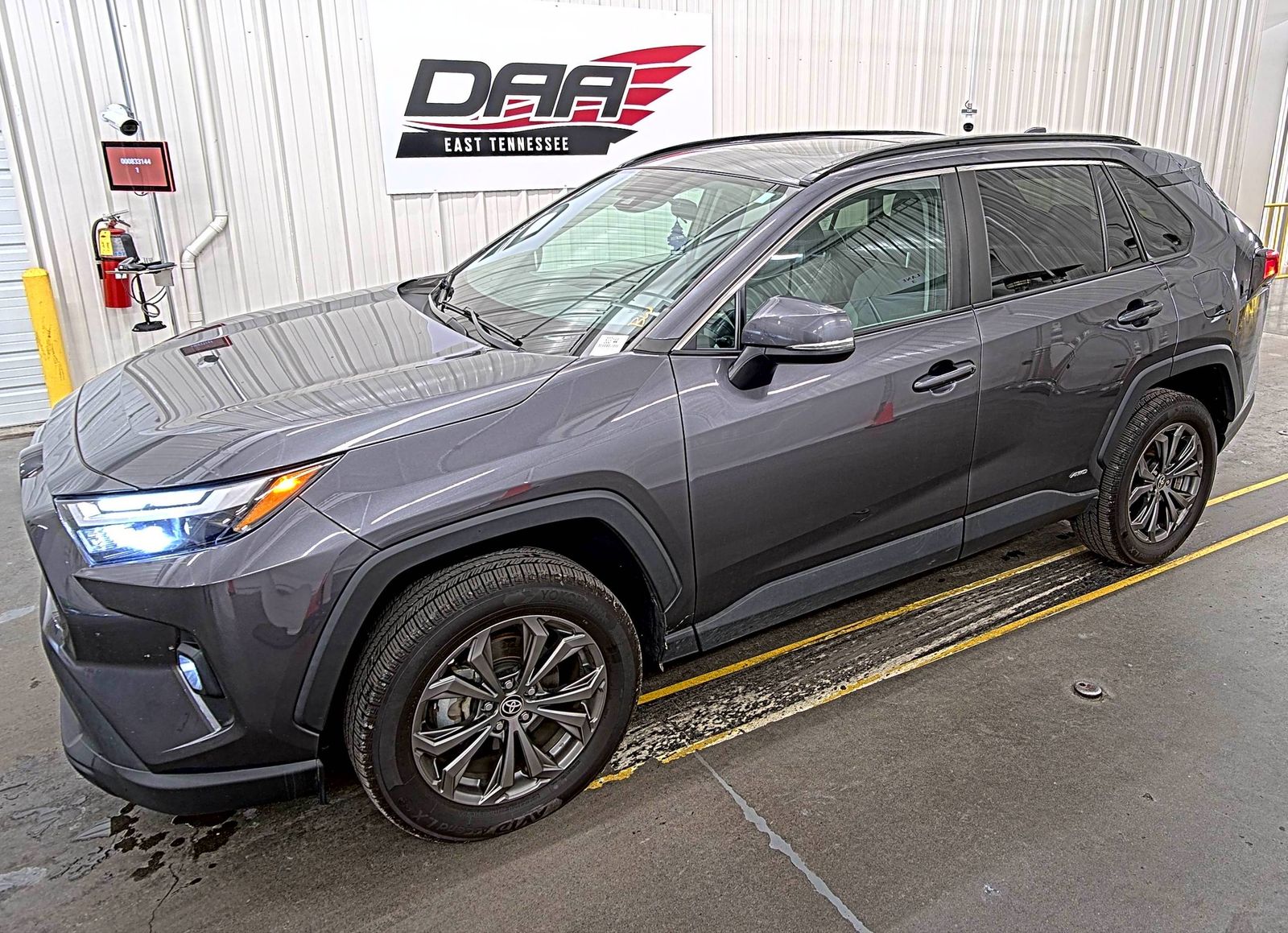 2022 Toyota RAV4 Hybrid XLE Premium