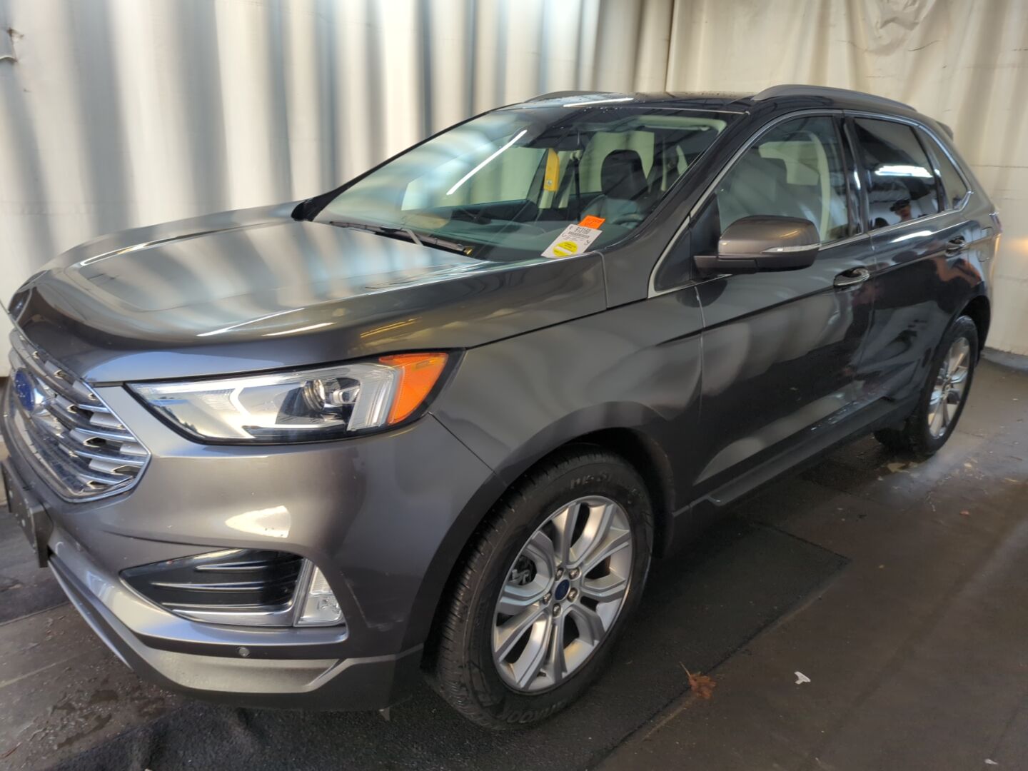 2020 Ford Edge Titanium