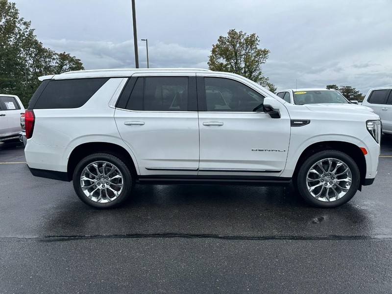 2023 GMC Yukon Denali Ultimate 5SB