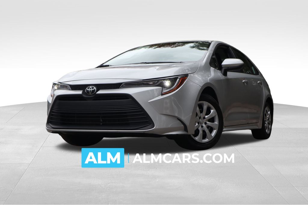 2021 Toyota Corolla LE Sedan