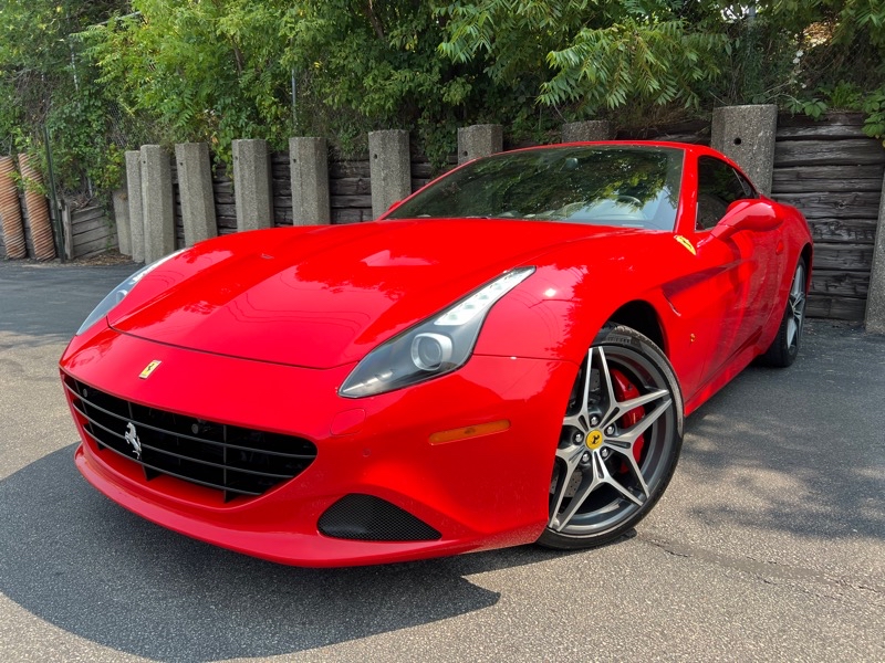 2016 Ferrari California T