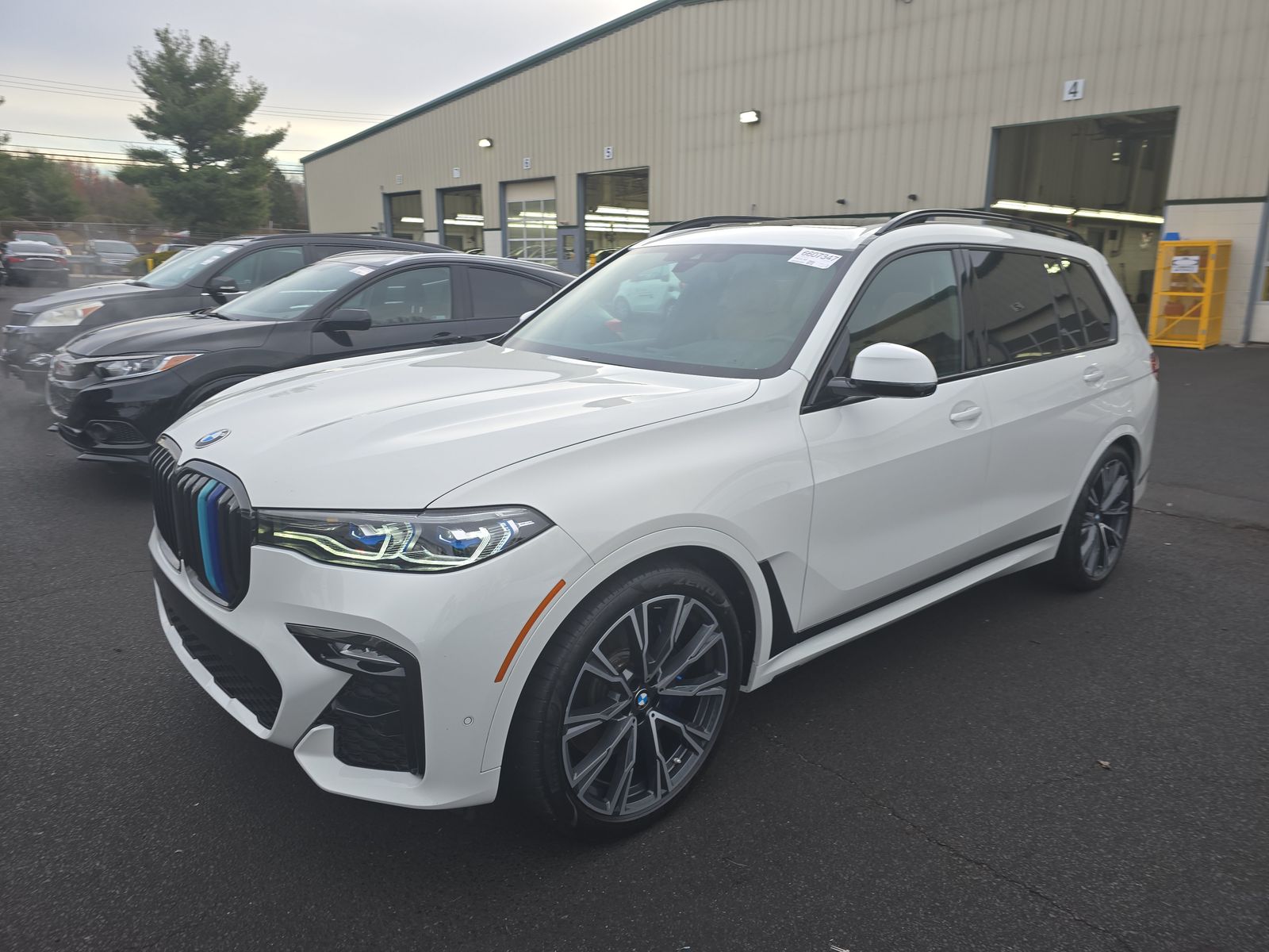 2021 BMW X7 Sports Activity Vehicle M50i
