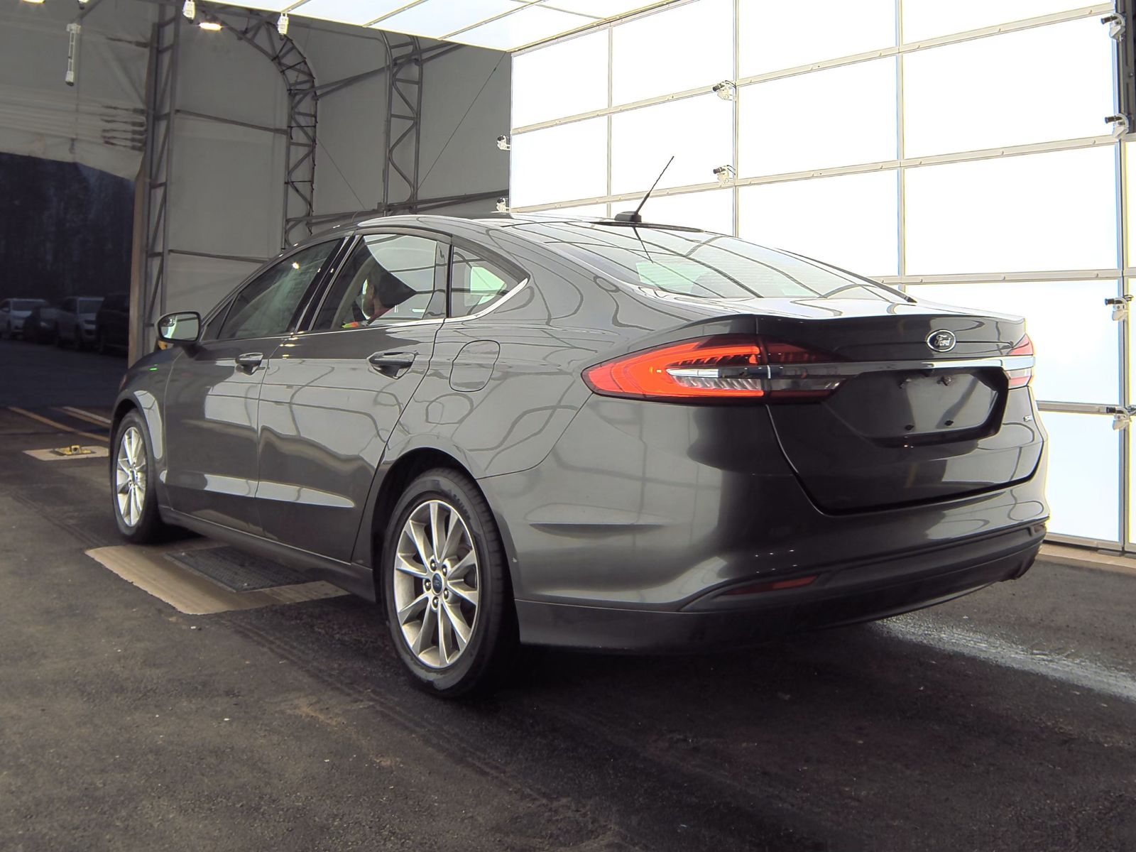 2017 Ford Fusion SE FWD