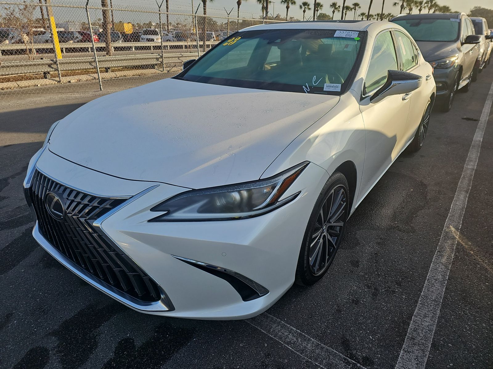 2023 Lexus ES 350