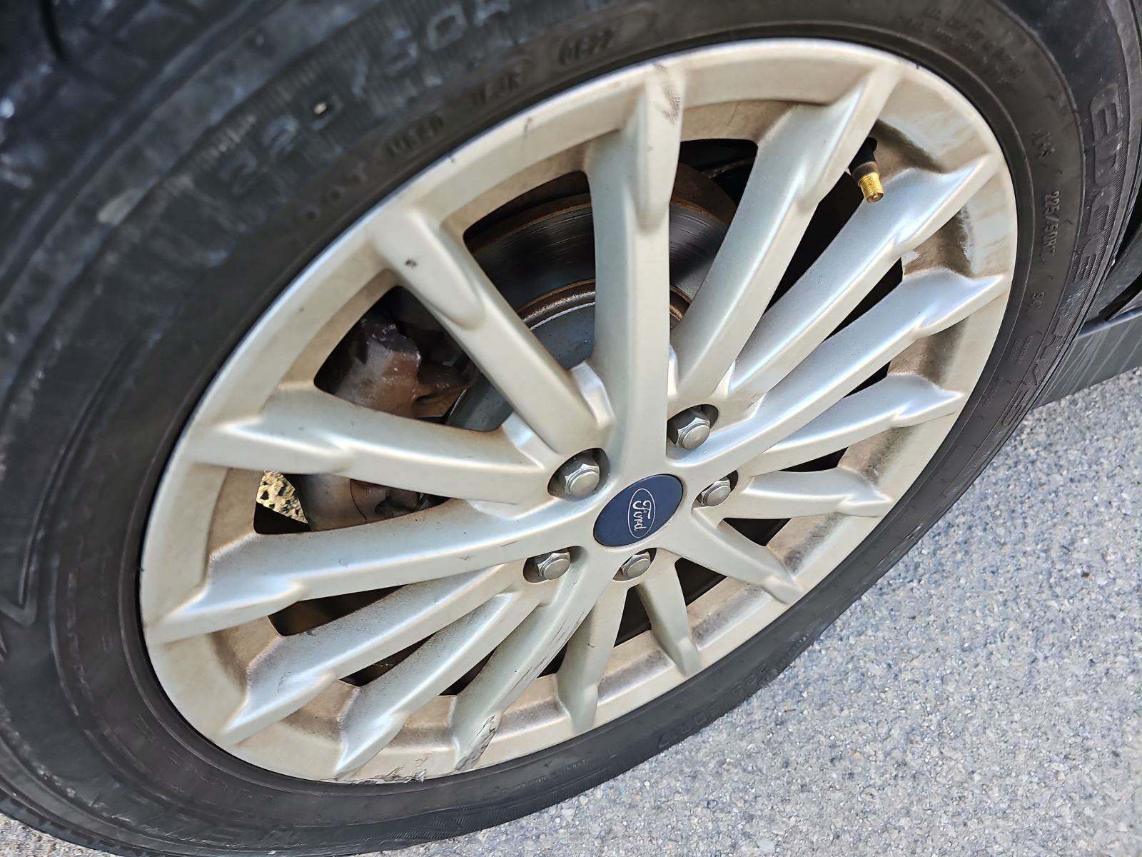 2016 Ford C-MAX Hybrid SEL FWD