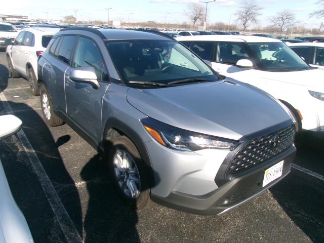 2024 Toyota Corolla Cross LE