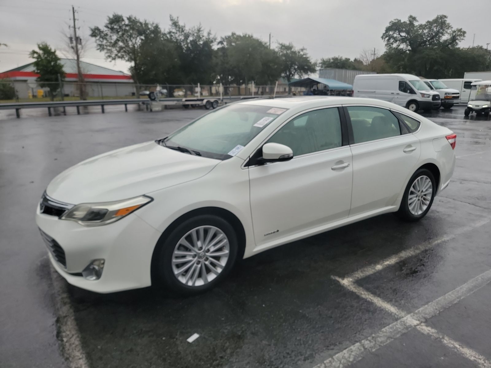 2014 Toyota Avalon Hybrid XLE Premium FWD