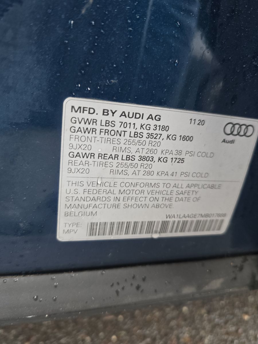 2021 Audi e-tron Premium Plus AWD