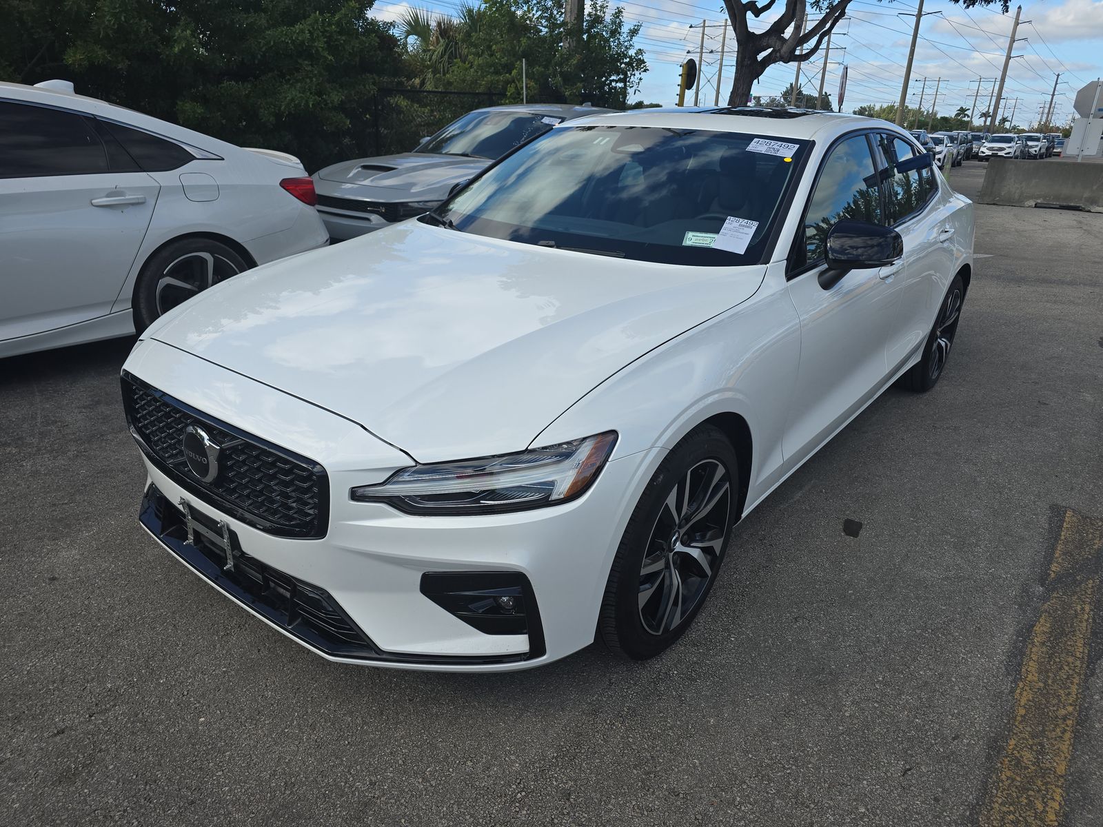 2024 Volvo S60 B5 Core Dark