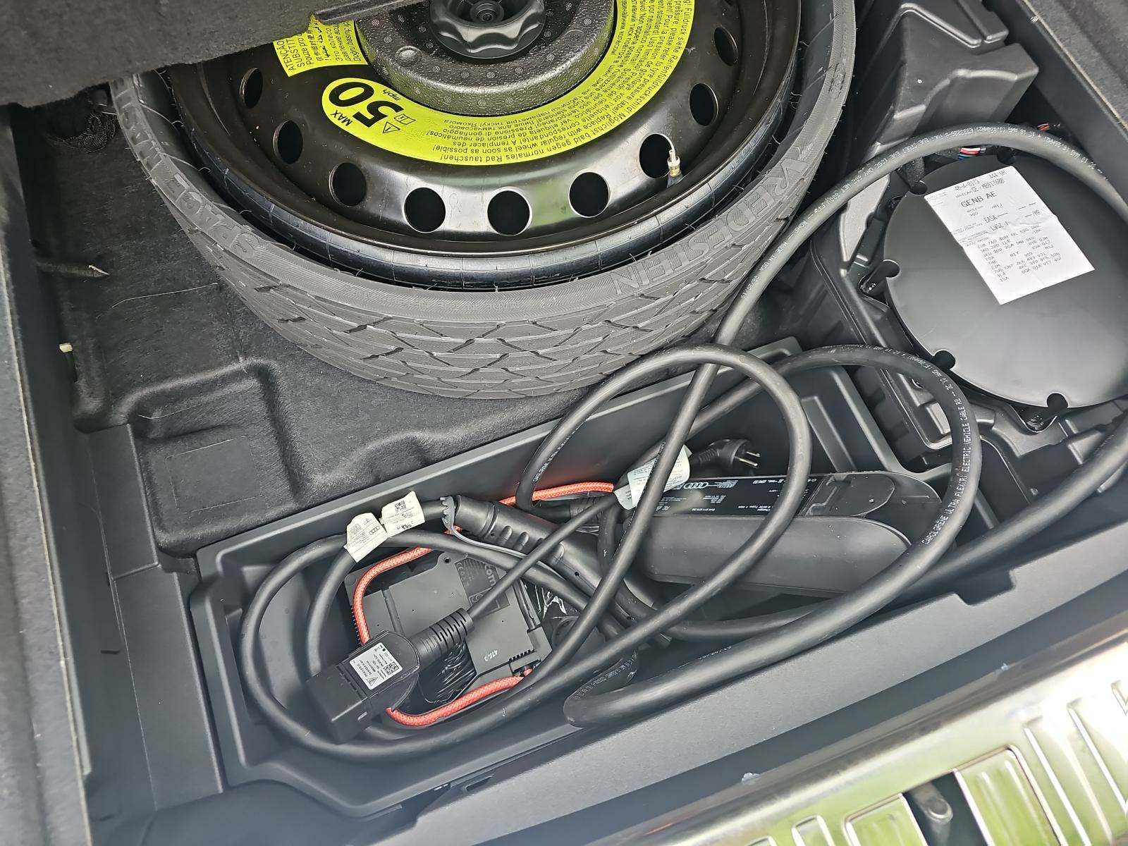 2021 Audi e-tron Premium Plus AWD