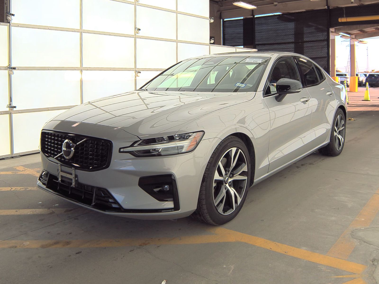 2024 Volvo S60 B5 Core Dark