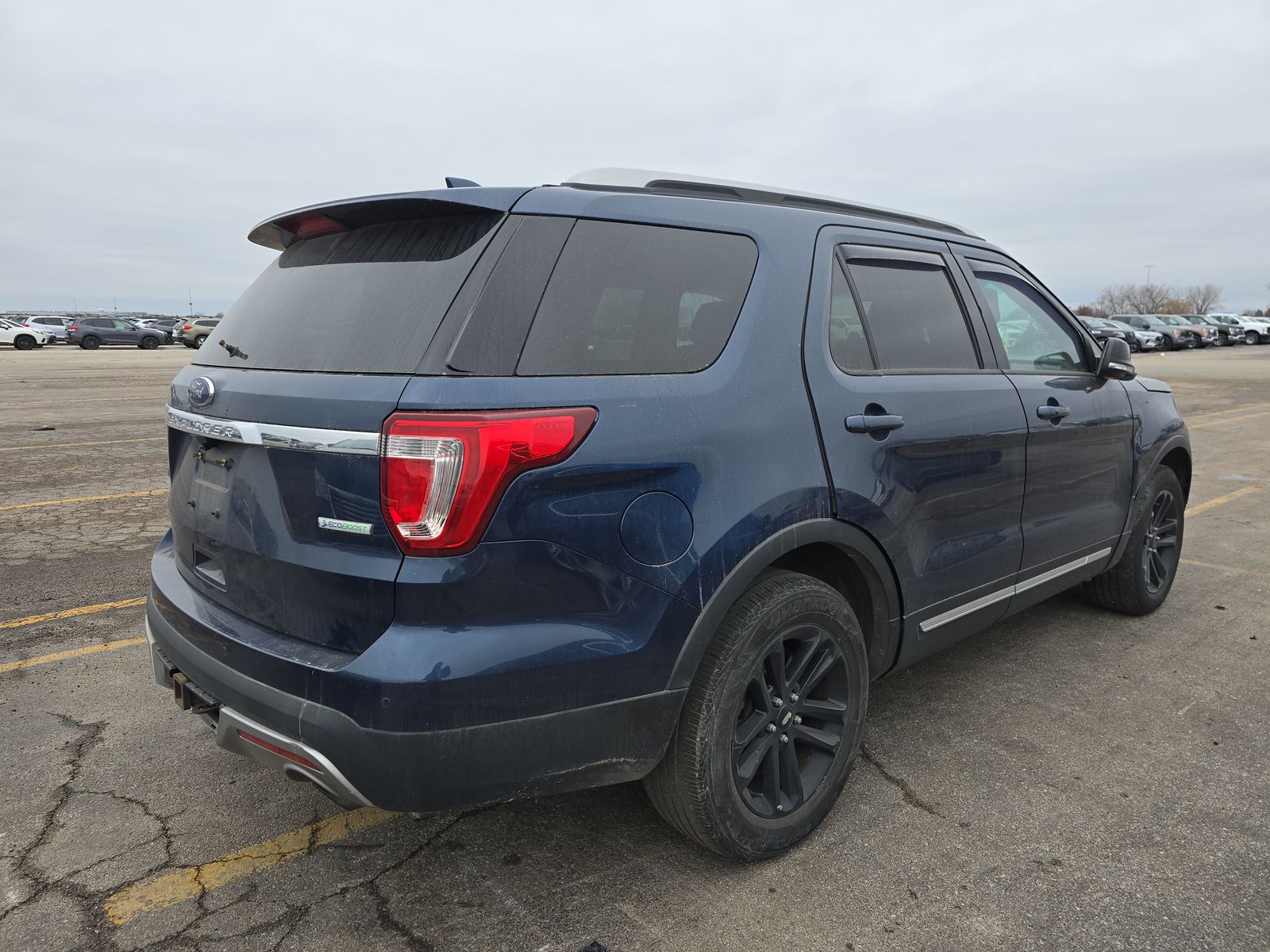 2016 Ford Explorer XLT FWD