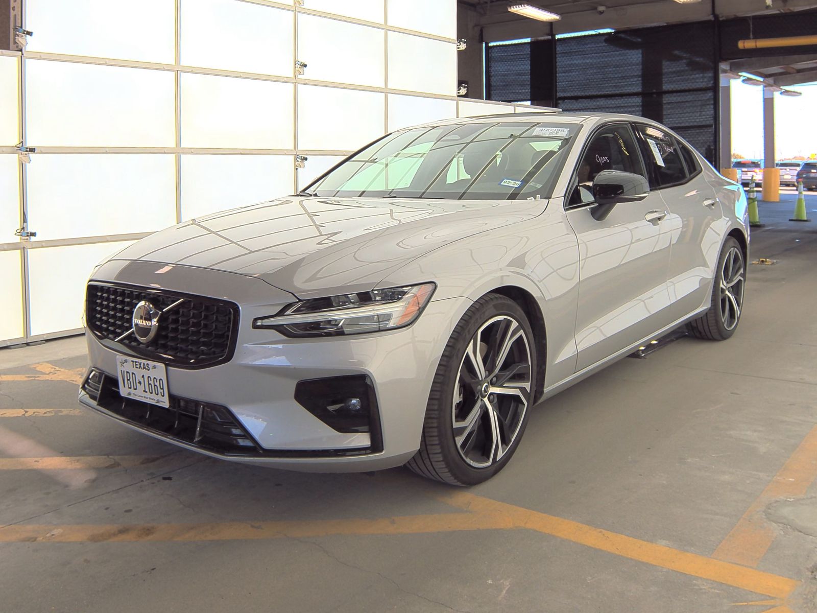 2024 Volvo S60 B5 Core Dark