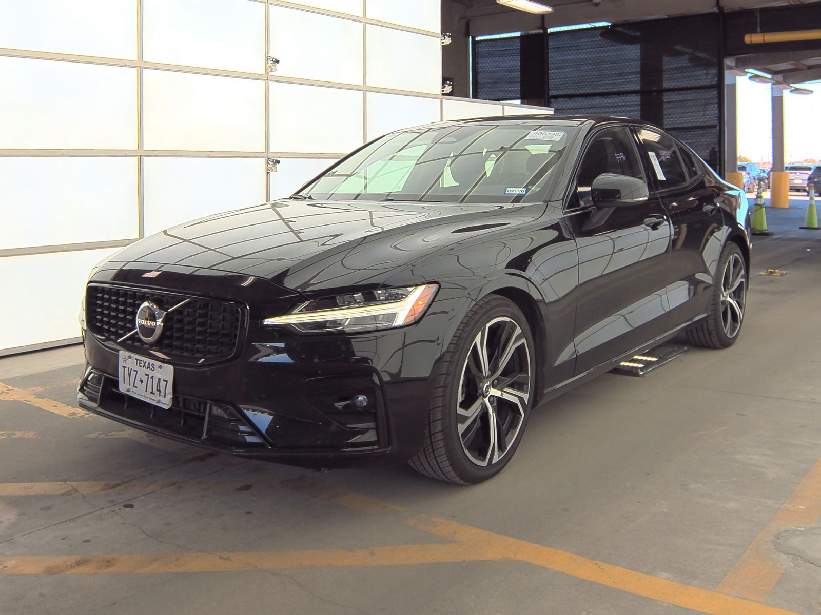 2024 Volvo S60 B5 Core Dark