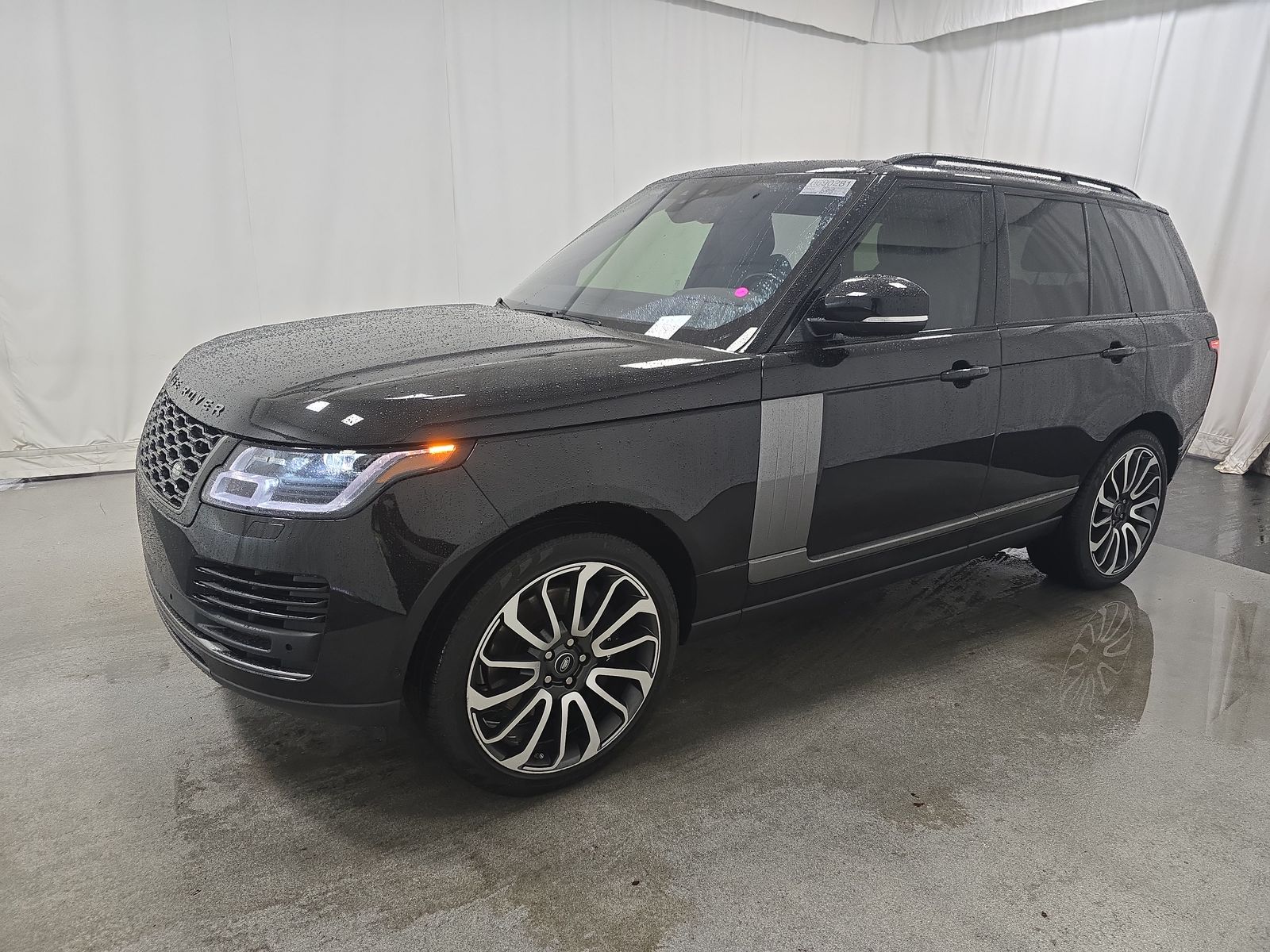 2022 Land Rover Range Rover P525 Westminster
