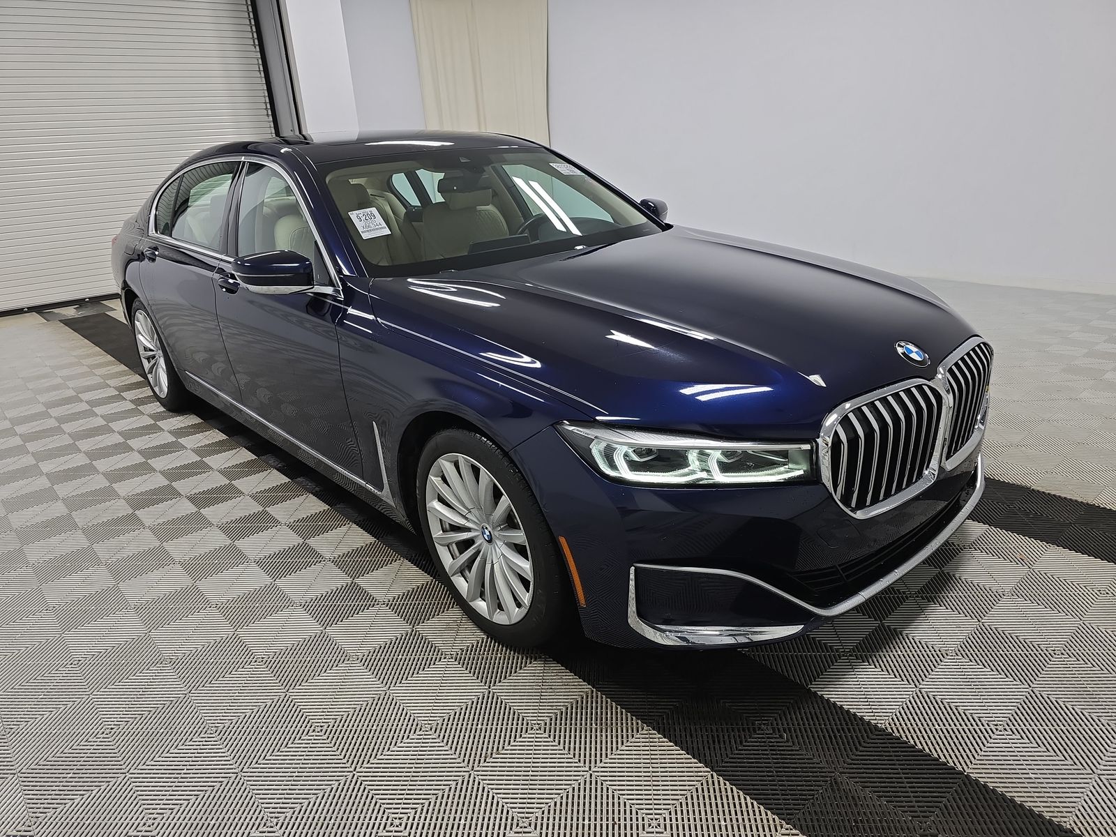 2020 BMW 7 Series 740i RWD