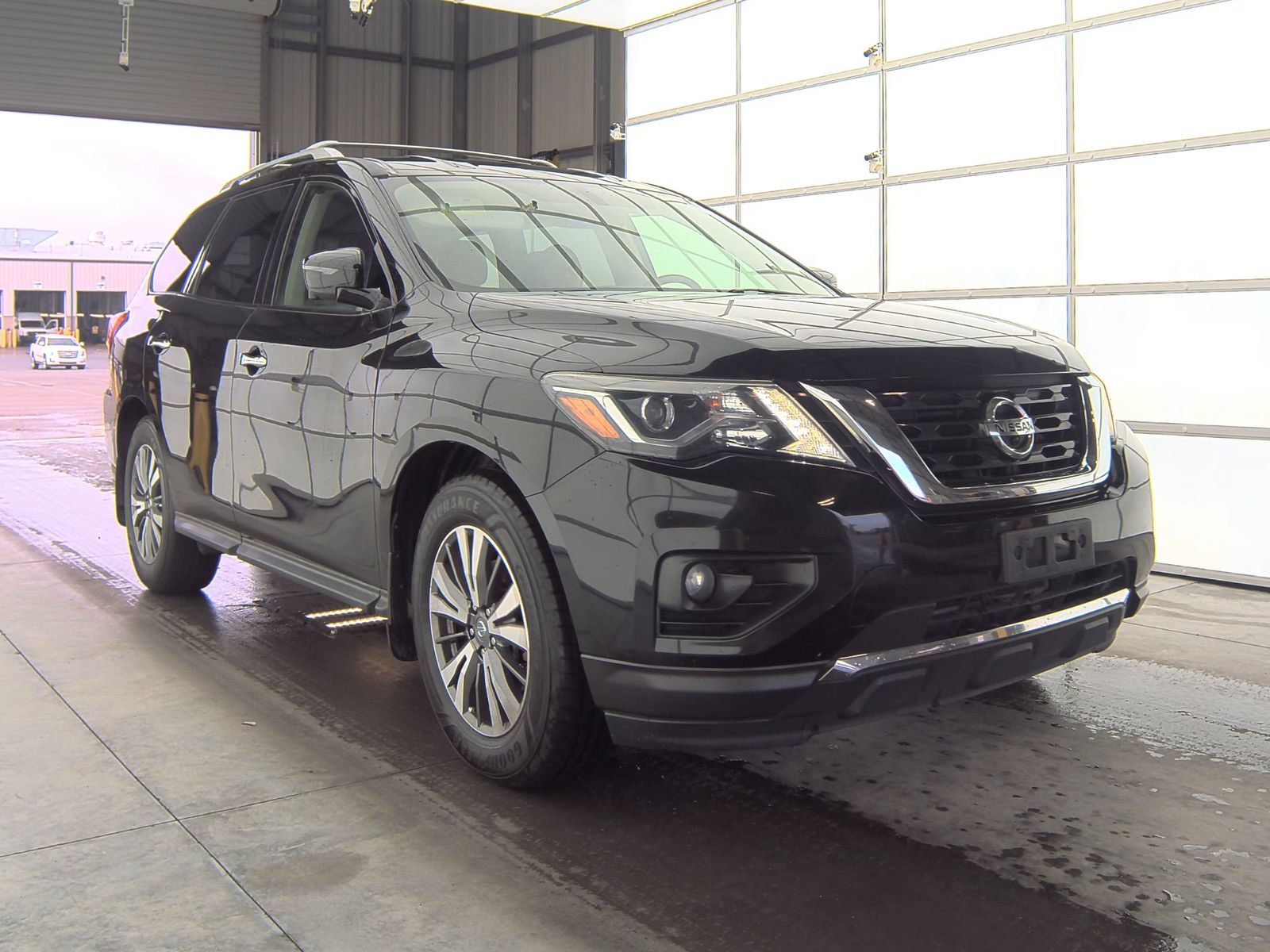 2018 Nissan Pathfinder SL FWD