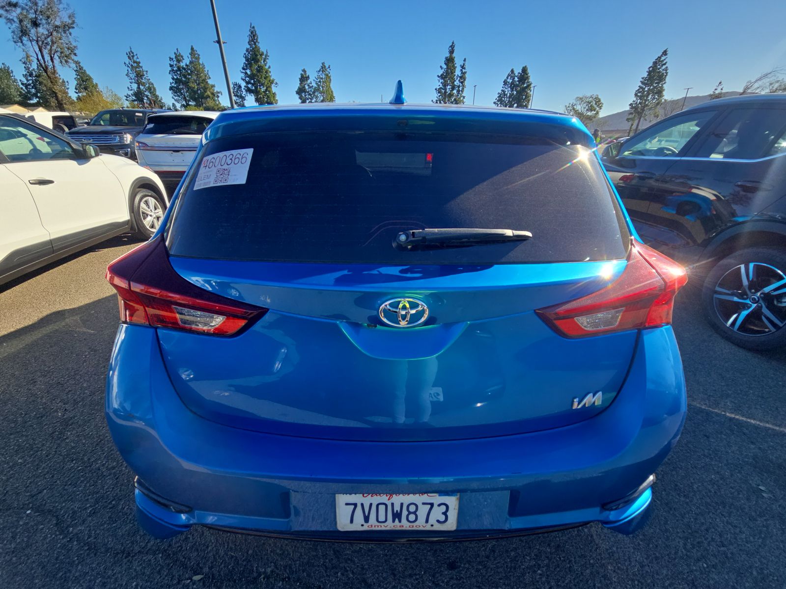 2017 Toyota Corolla iM Base FWD