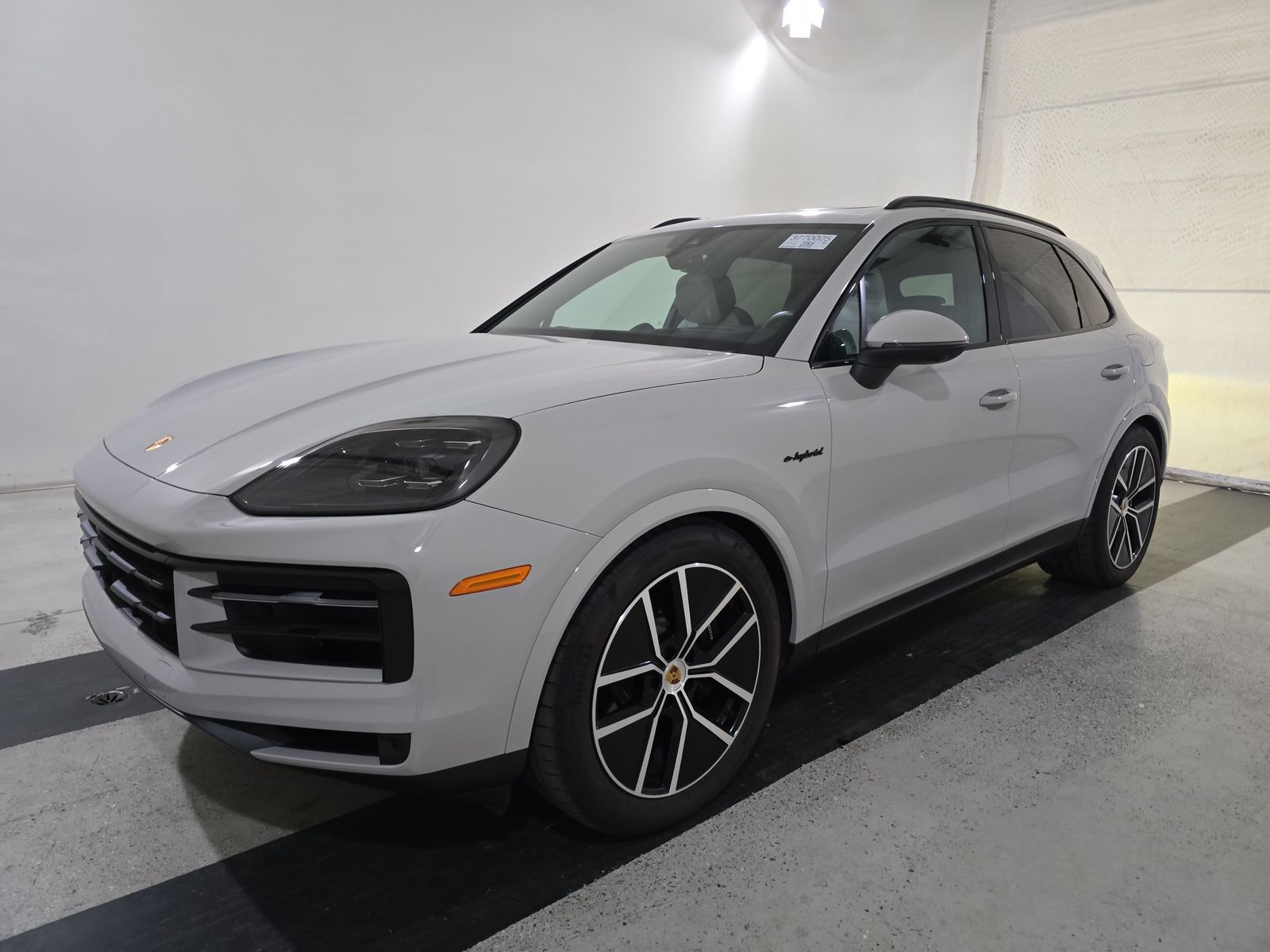 2024 Porsche Cayenne E-Hybrid