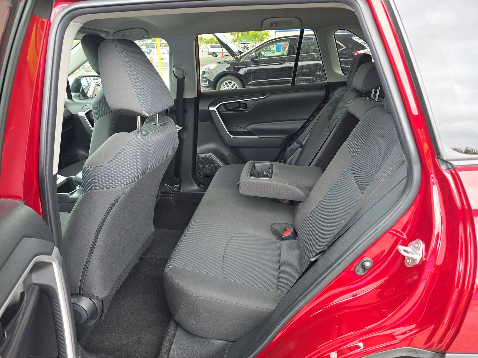 2022 Toyota RAV4 LE AWD