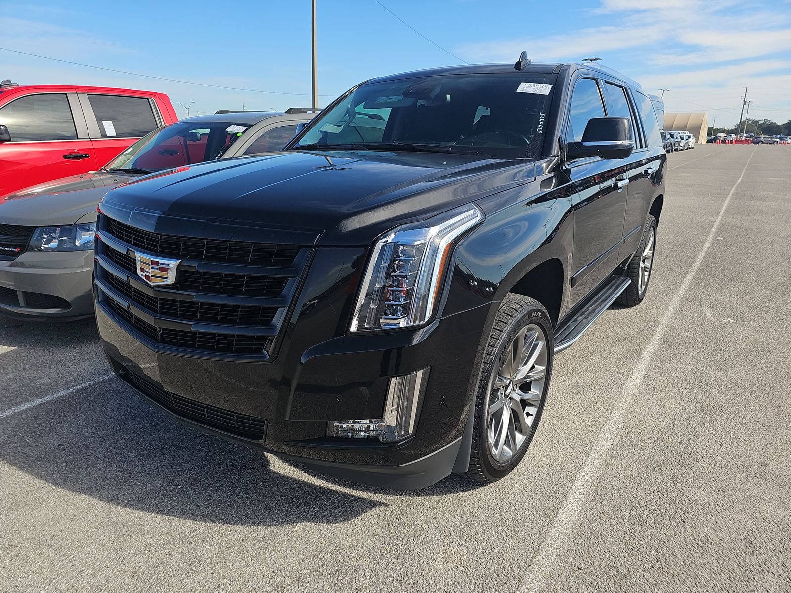 2020 Cadillac Escalade Luxury 1SB