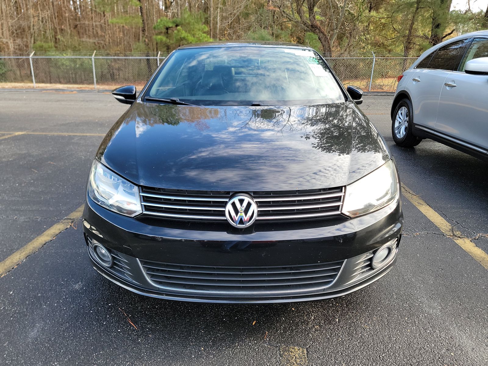 2012 Volkswagen Eos 2.0T Executive FWD