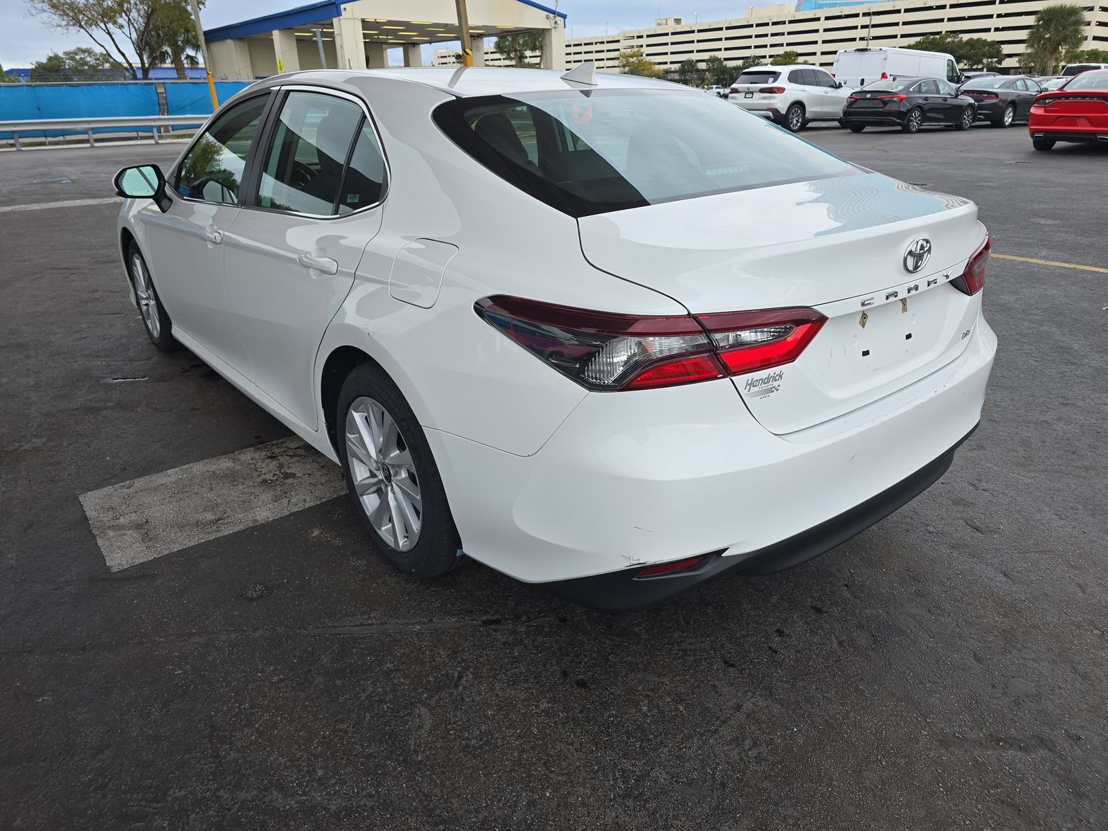 2022 Toyota Camry LE FWD