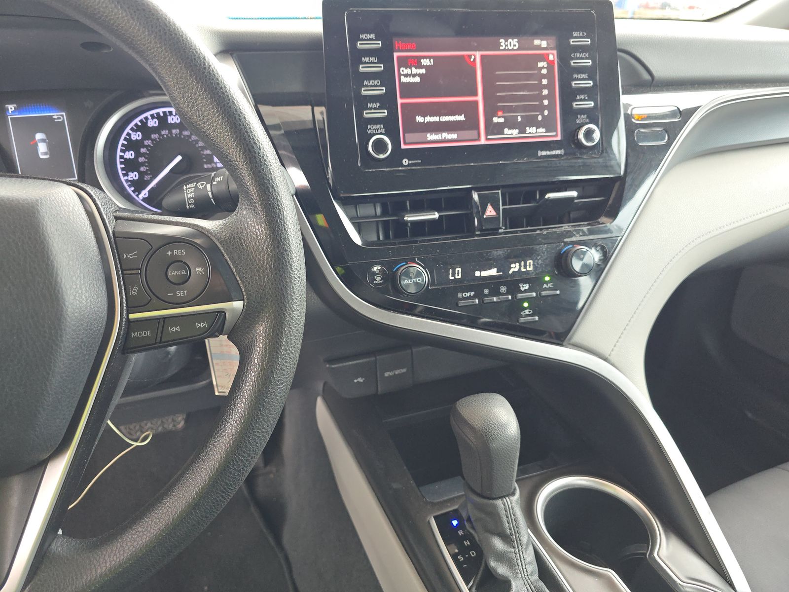 2022 Toyota Camry LE FWD