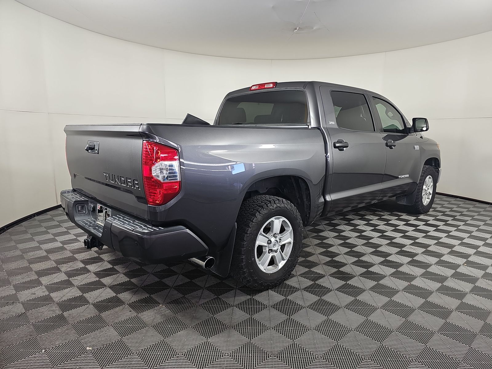 2019 Toyota Tundra SR5 RWD