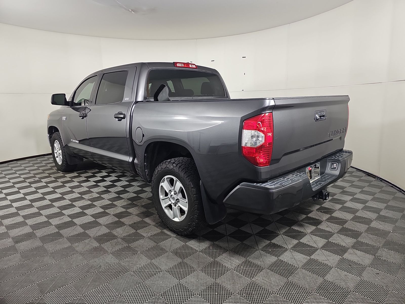 2019 Toyota Tundra SR5 RWD