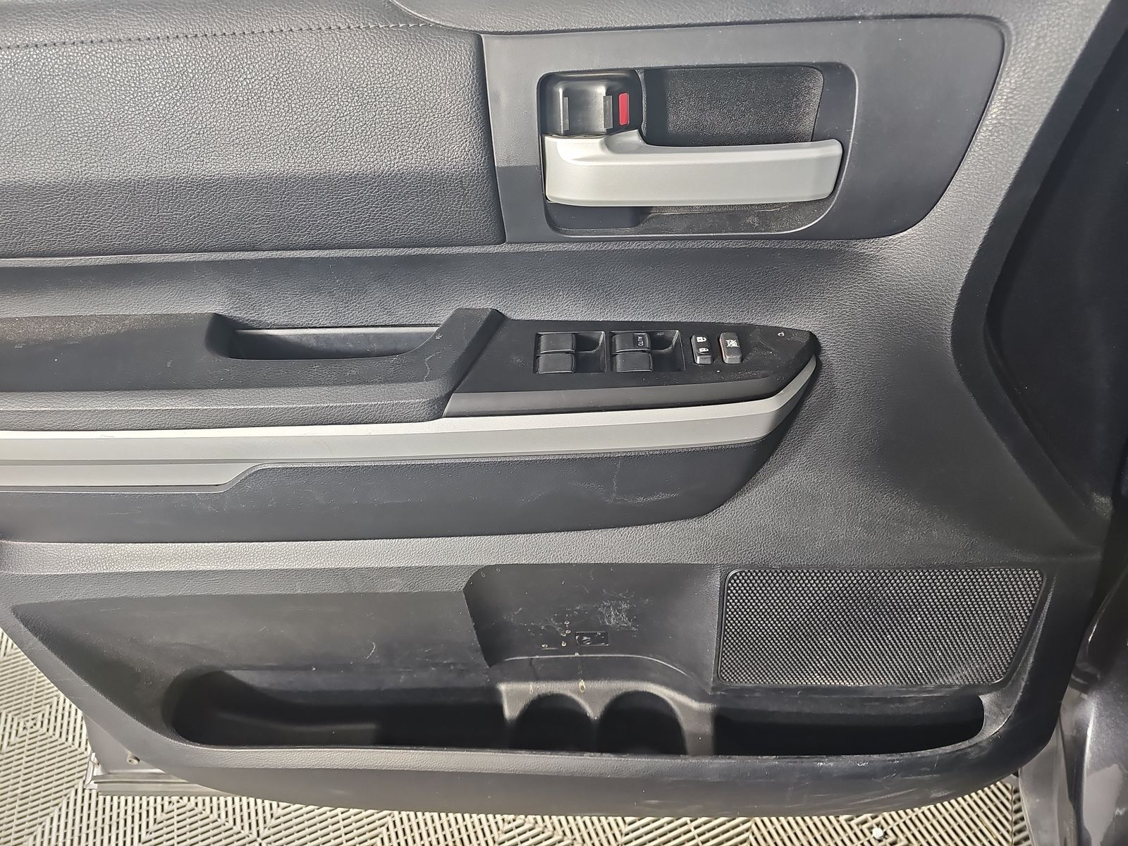 2019 Toyota Tundra SR5 RWD
