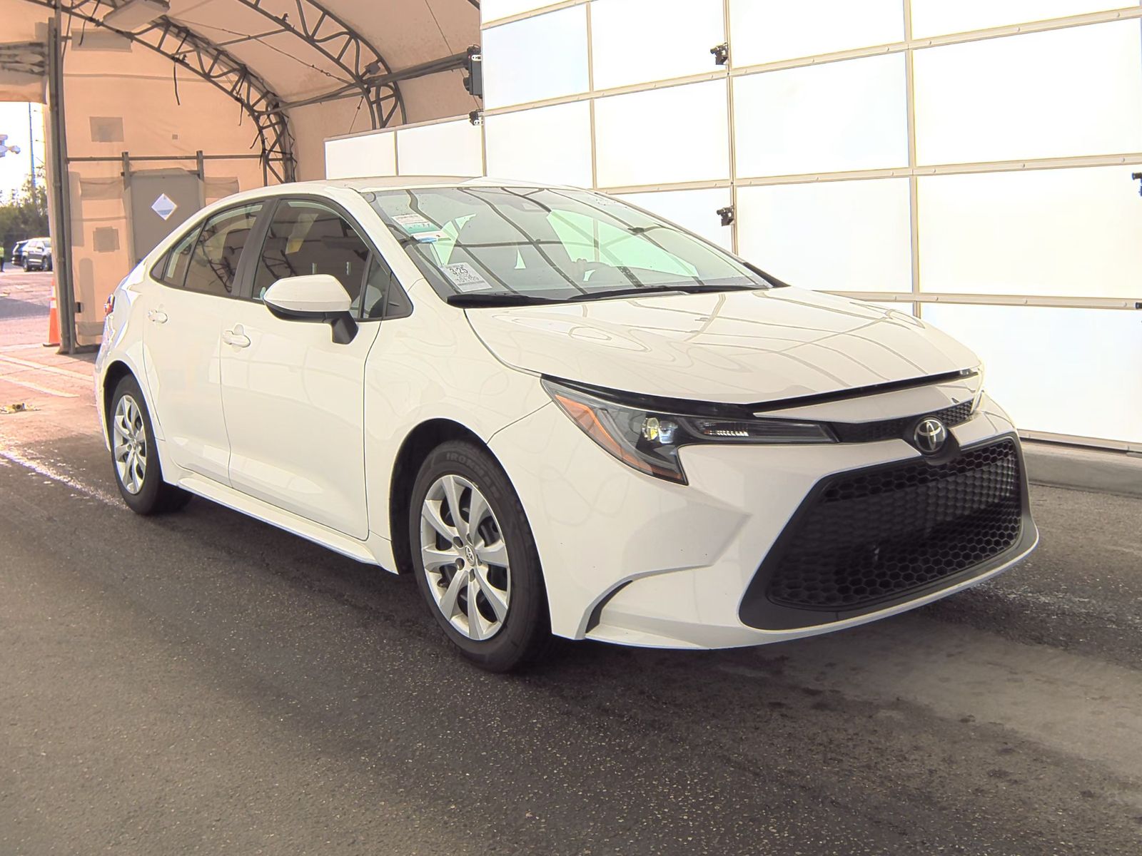 2022 Toyota Corolla LE FWD