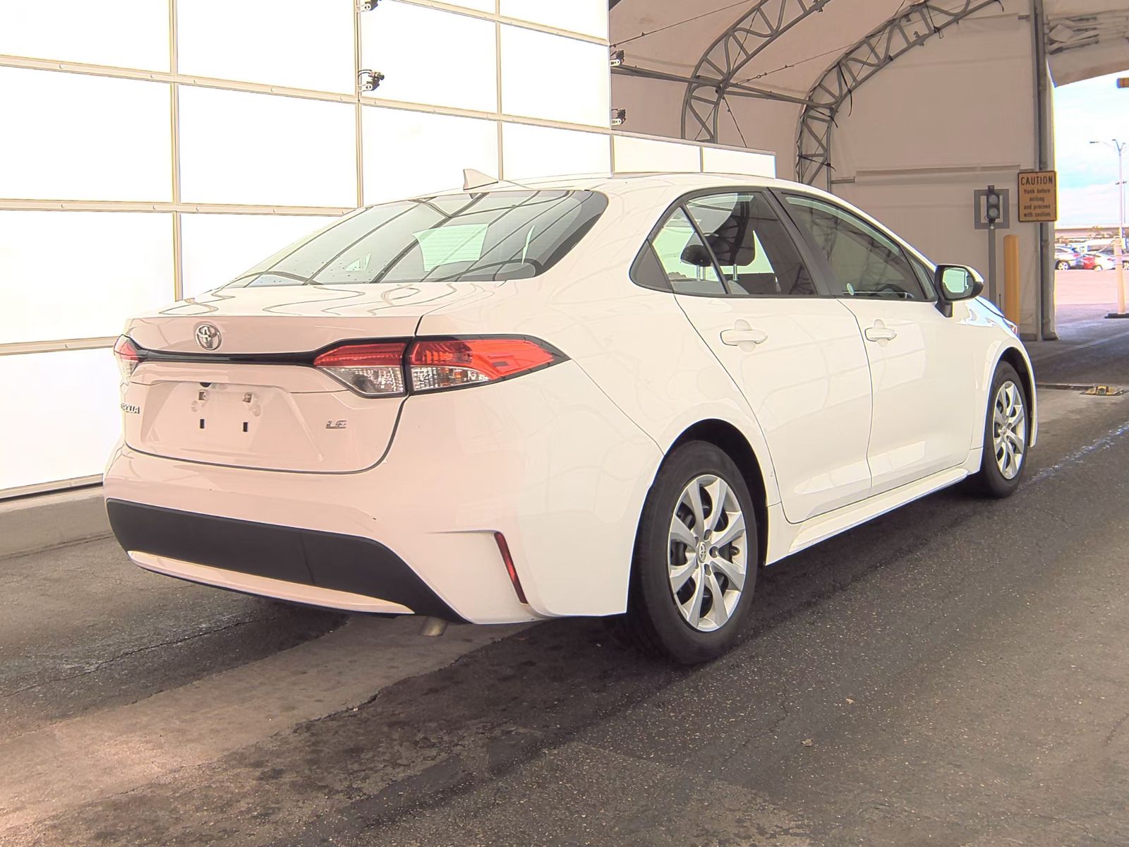 2022 Toyota Corolla LE FWD