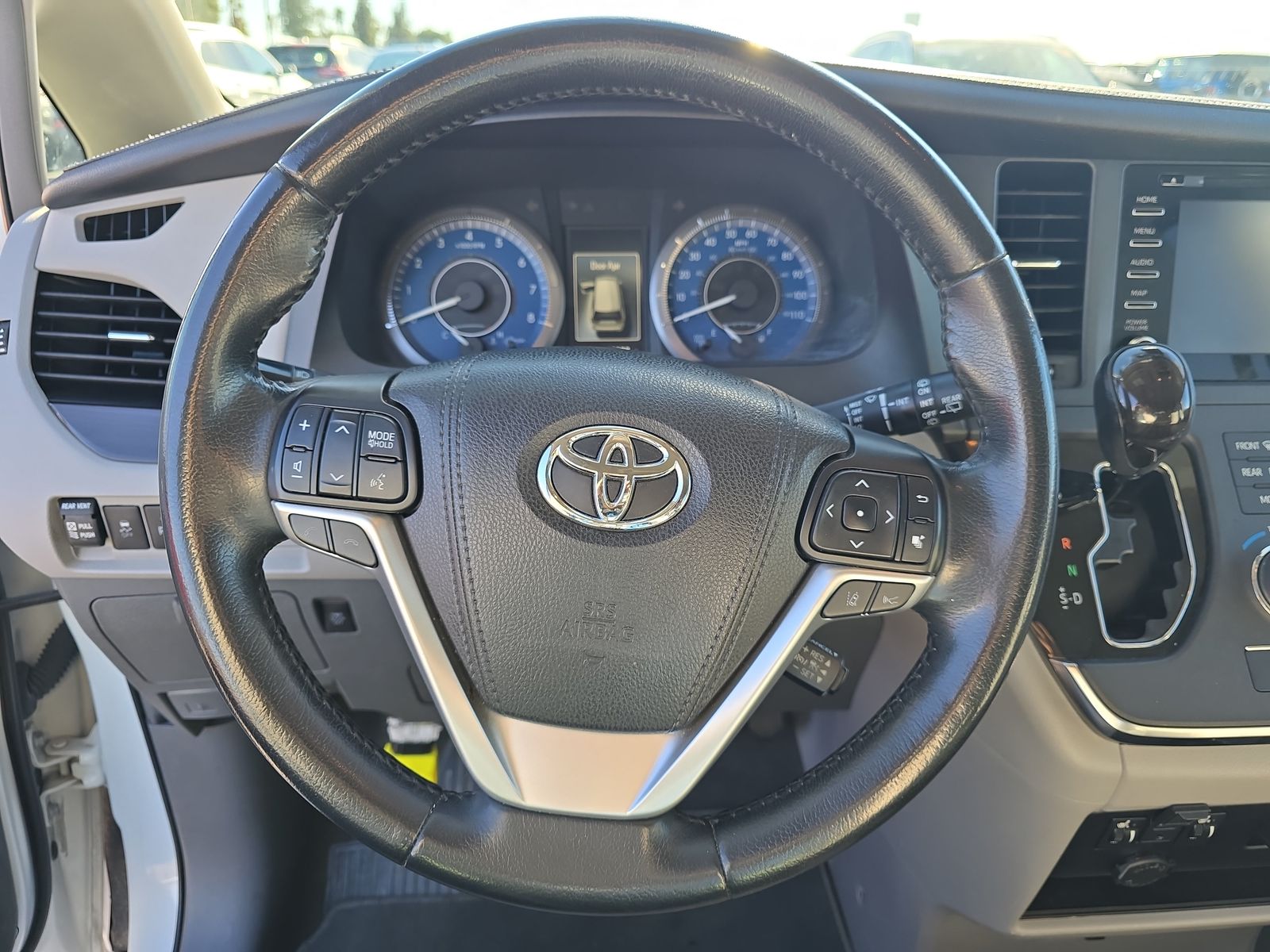 2018 Toyota Sienna XLE AWD