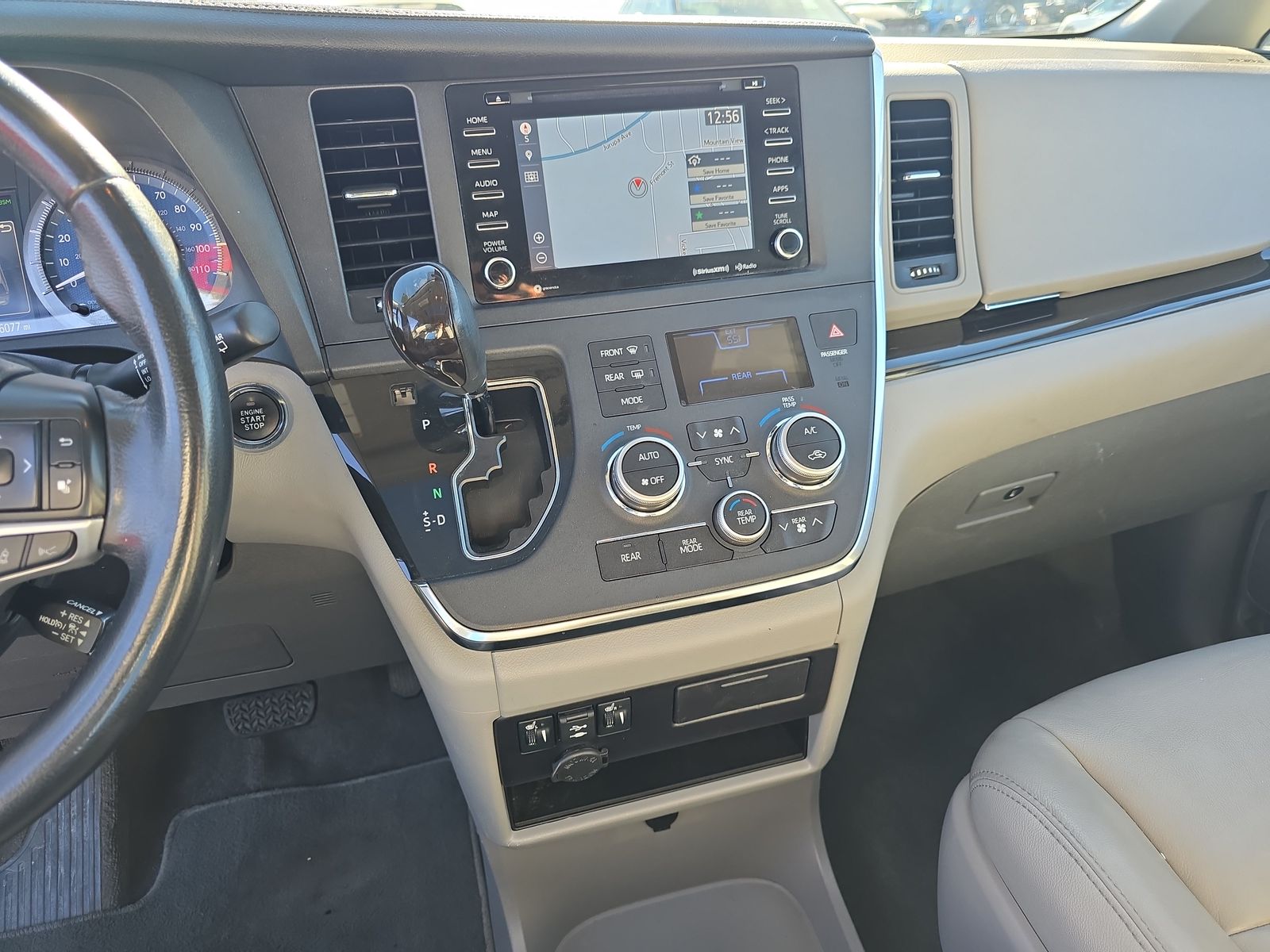 2018 Toyota Sienna XLE AWD