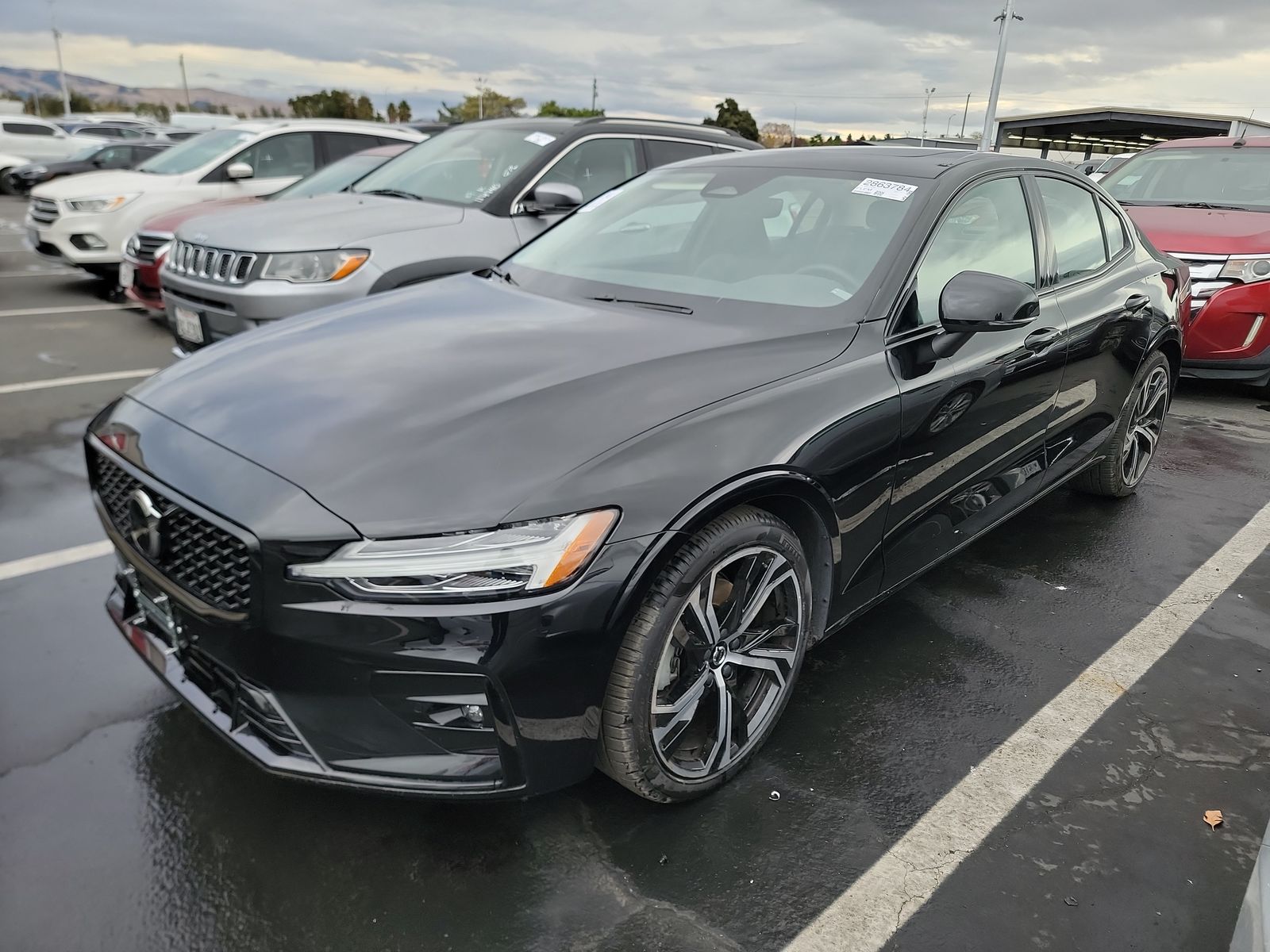 2024 Volvo S60 B5 Core Dark