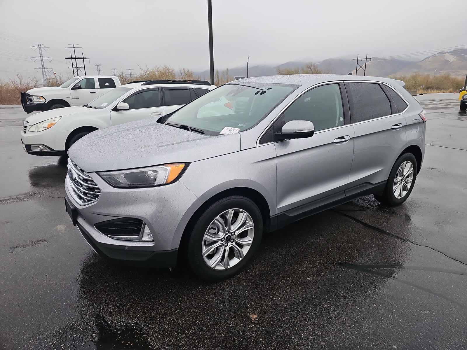 2024 Ford Edge Titanium