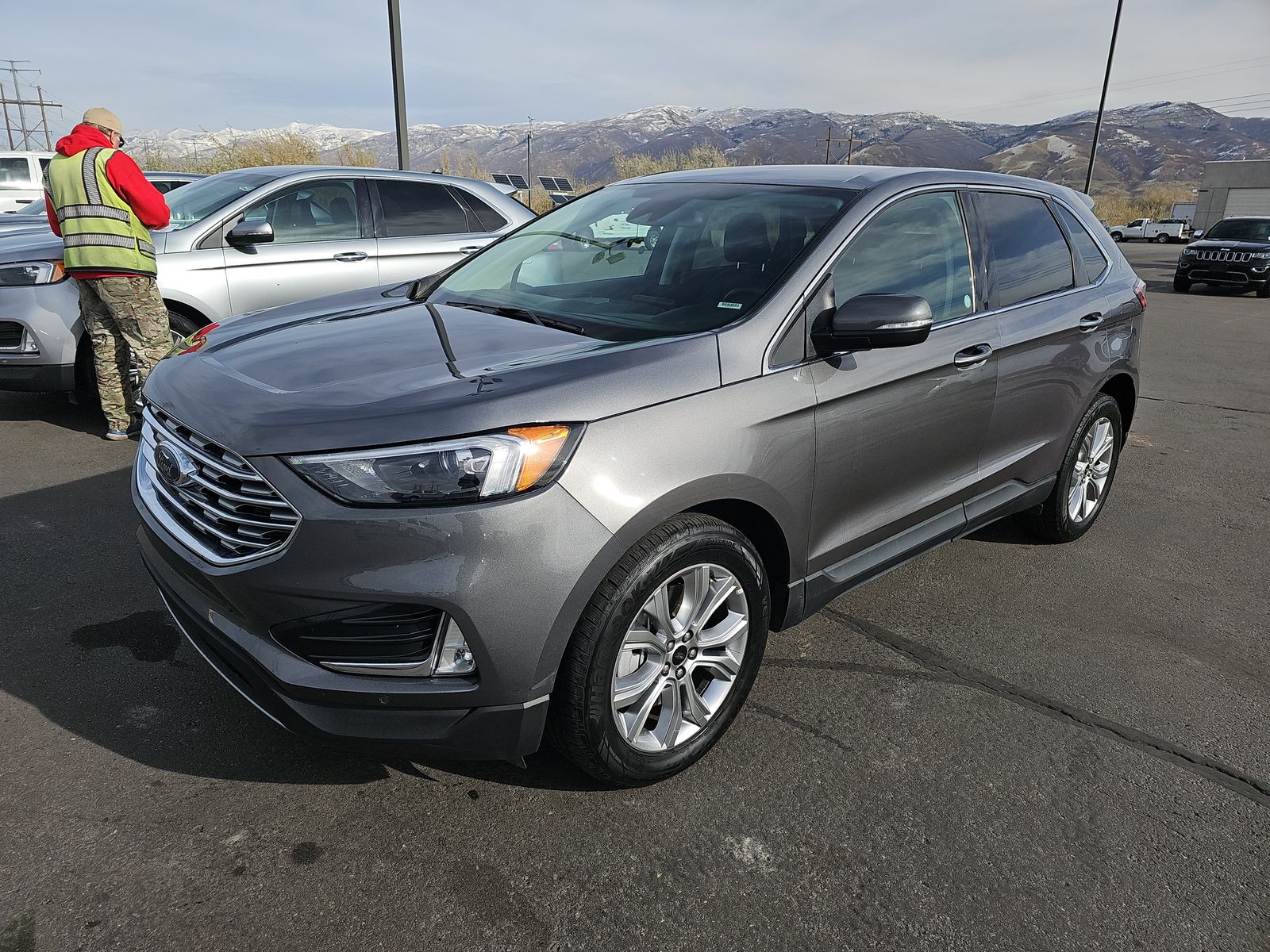 2024 Ford Edge Titanium