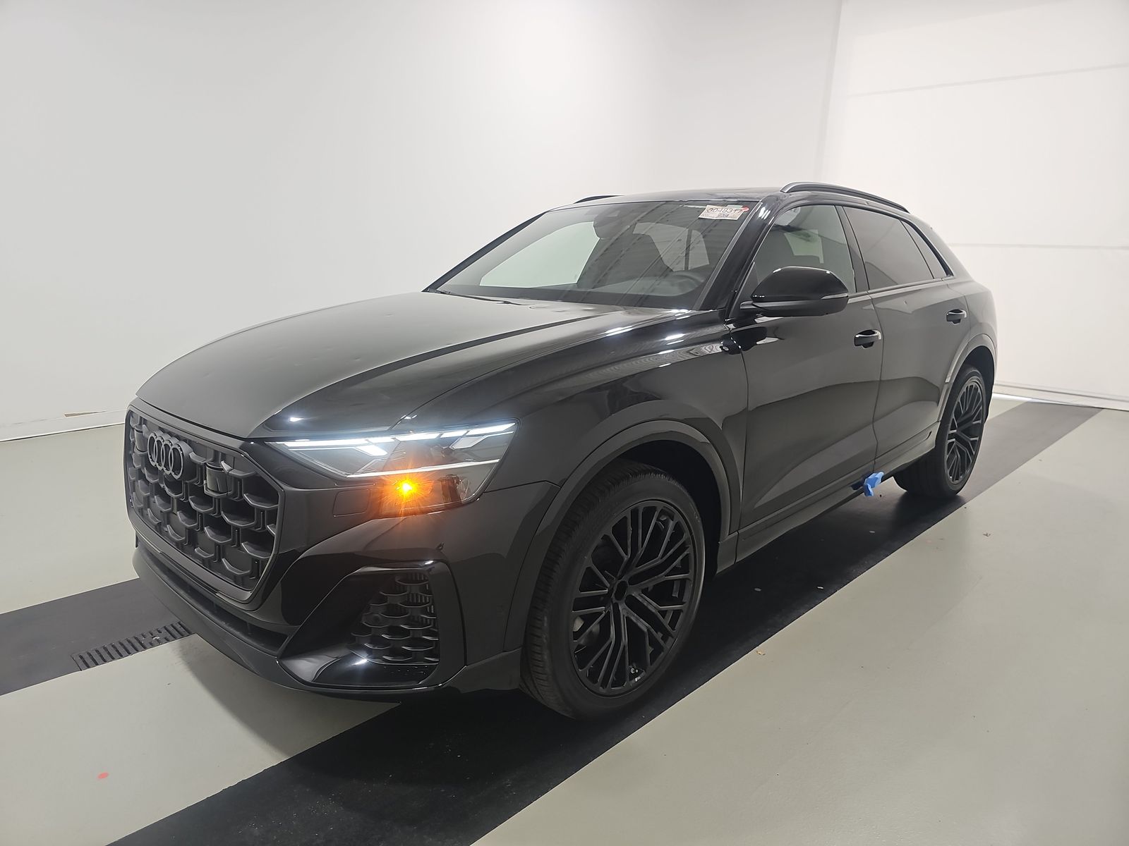 2024 Audi SQ8 Premium Plus