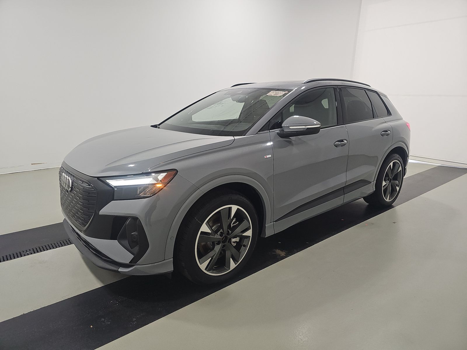 2024 Audi Q4 e-tron Premium Plus 55