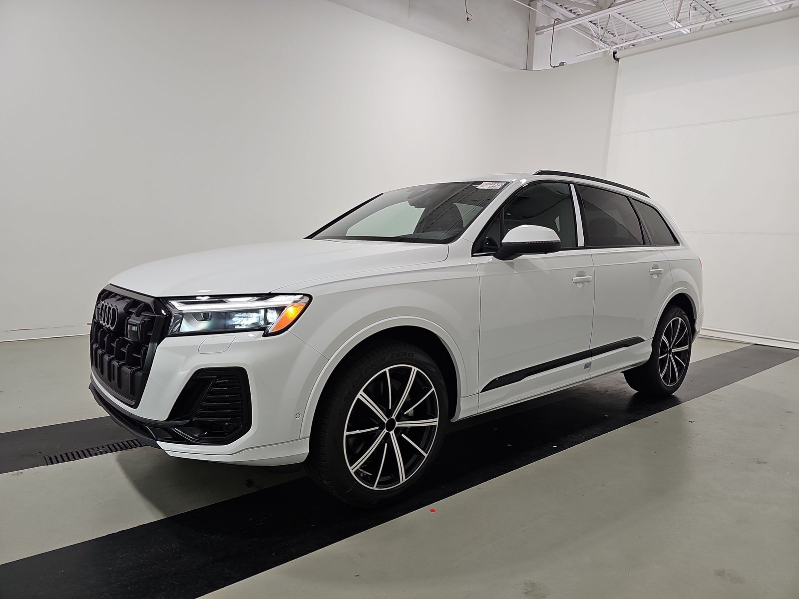 2025 Audi Q7 Premium Plus 45 TFSI