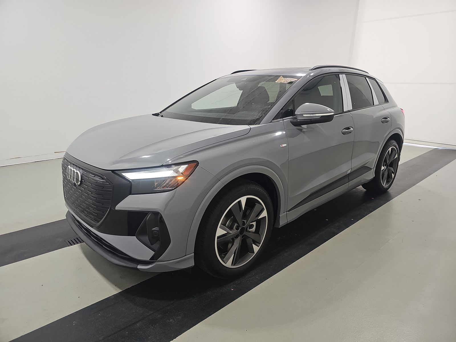 2024 Audi Q4 e-tron Premium 55