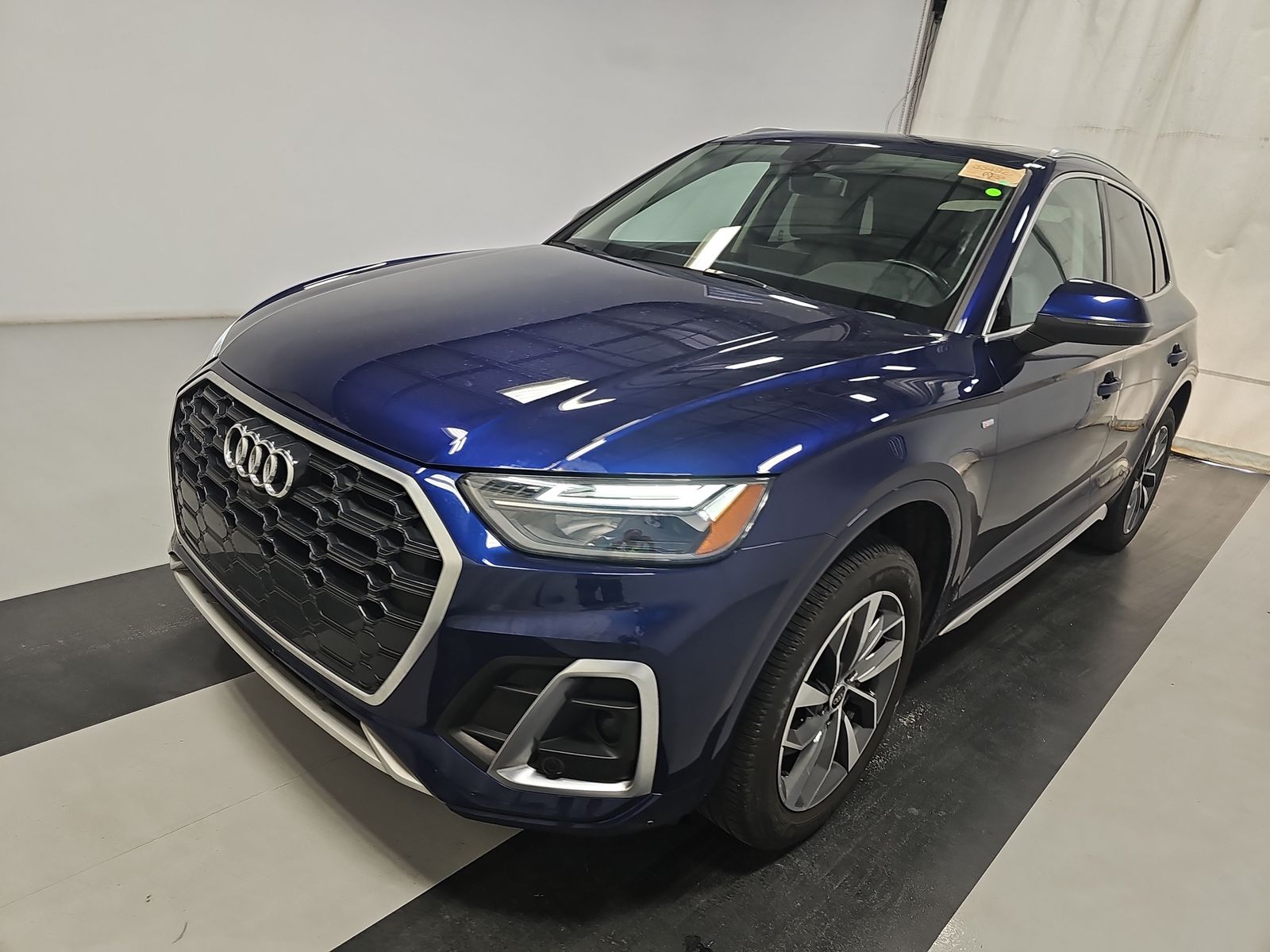 2022 Audi Q5 S line Premium Plus