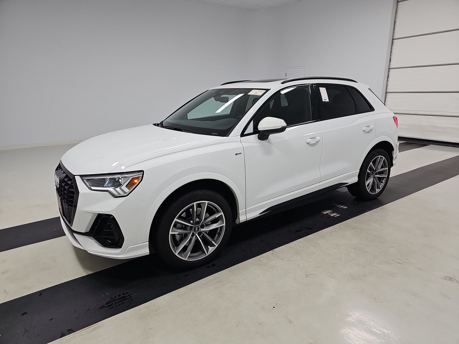 2024 Audi Q3 S line Premium 45 TFSI