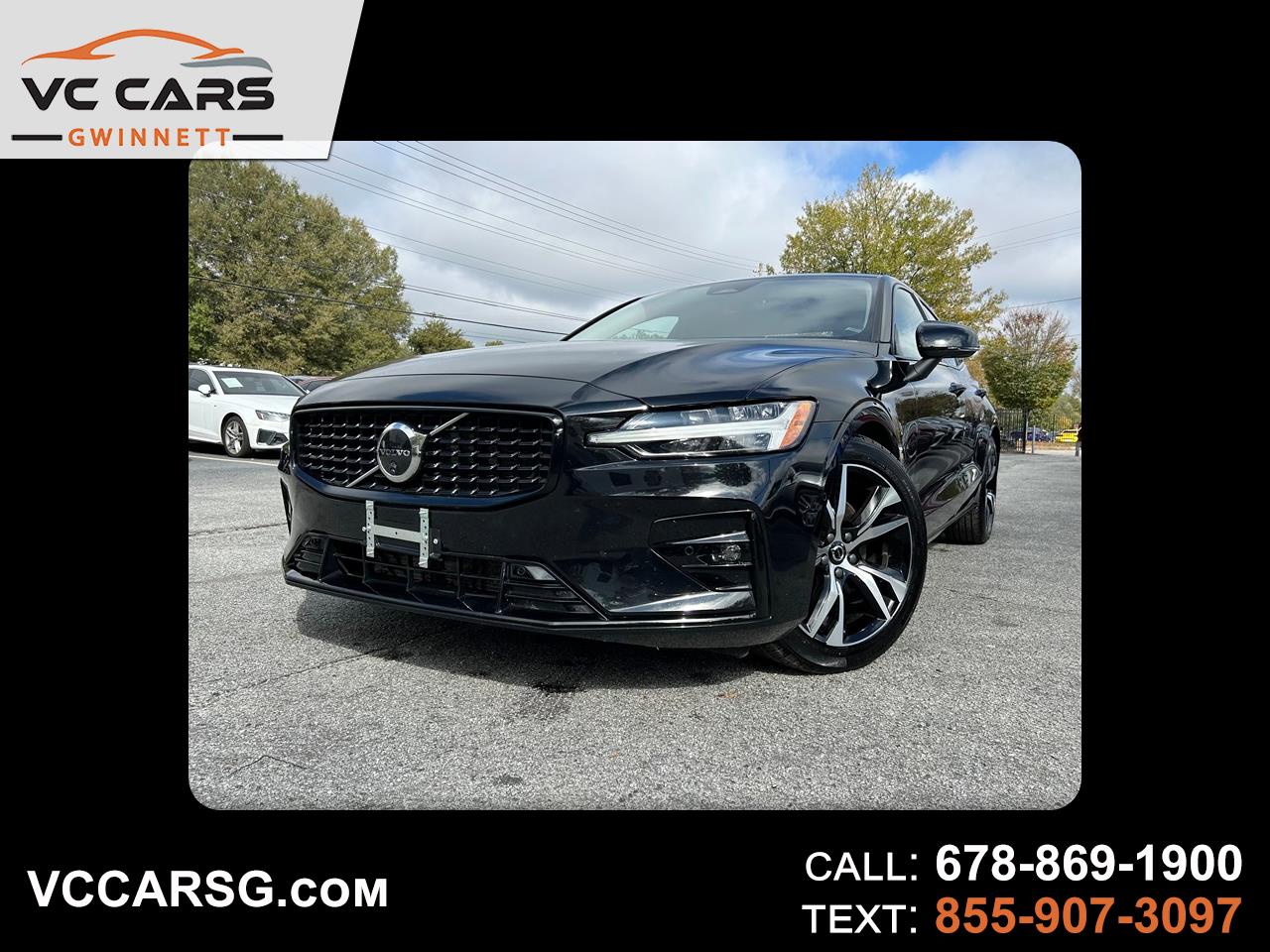 2024 Volvo S60 B5 Plus Dark