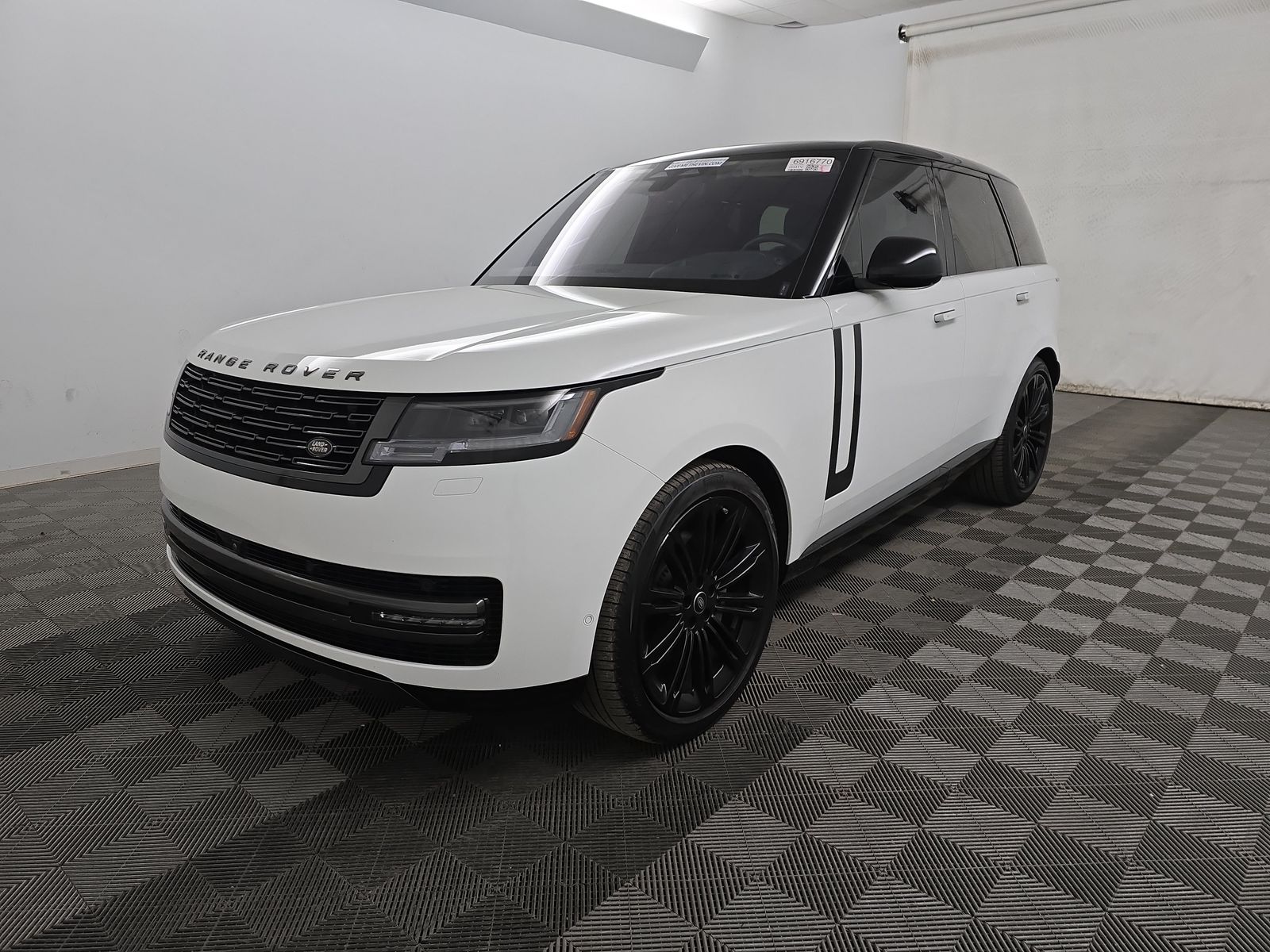 2022 Land Rover Range Rover SE