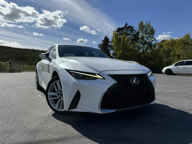 2021 Lexus IS 300