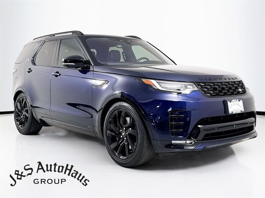 2022 Land Rover Discovery R-Dynamic S