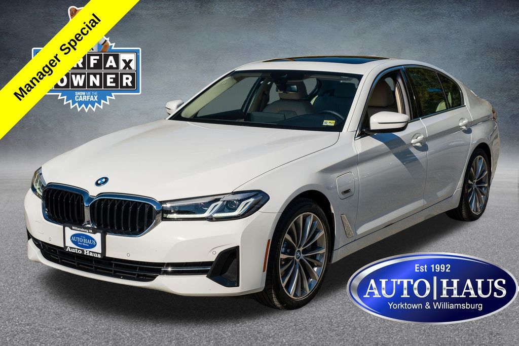 2022 BMW 5 Series Sedan xDrive