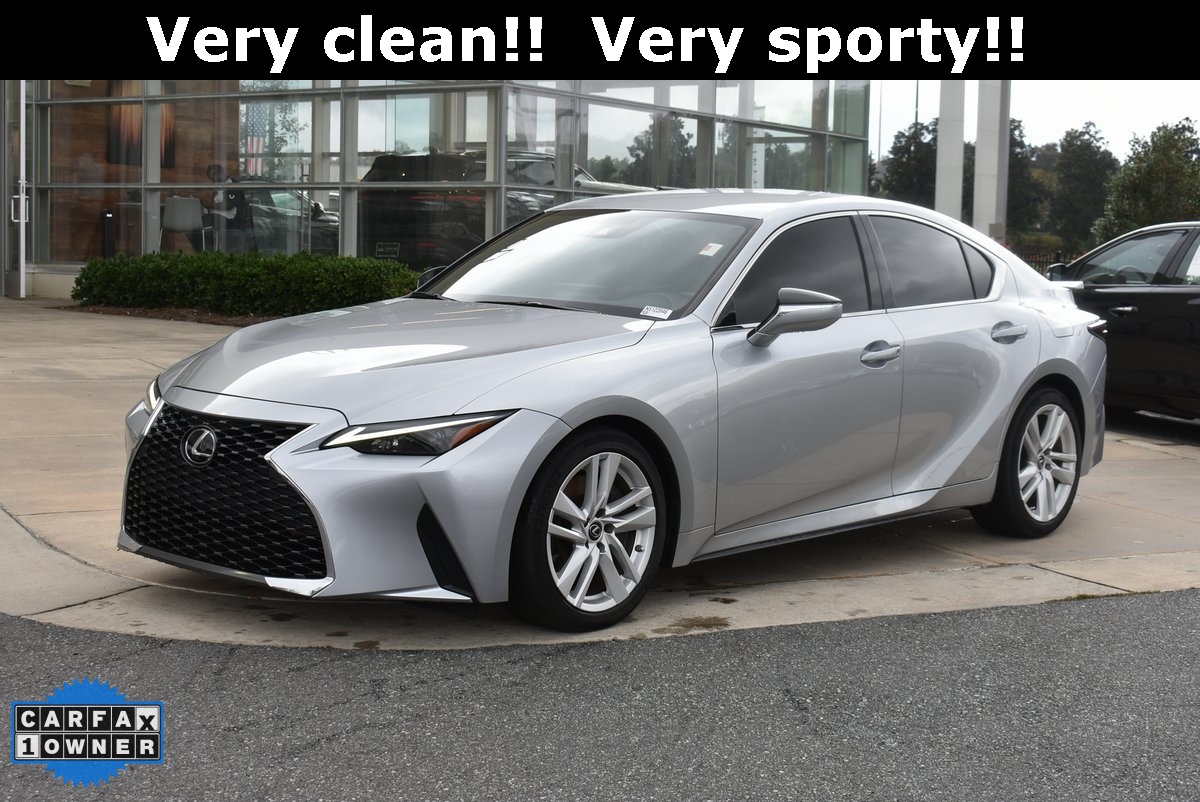 2022 Lexus IS 300